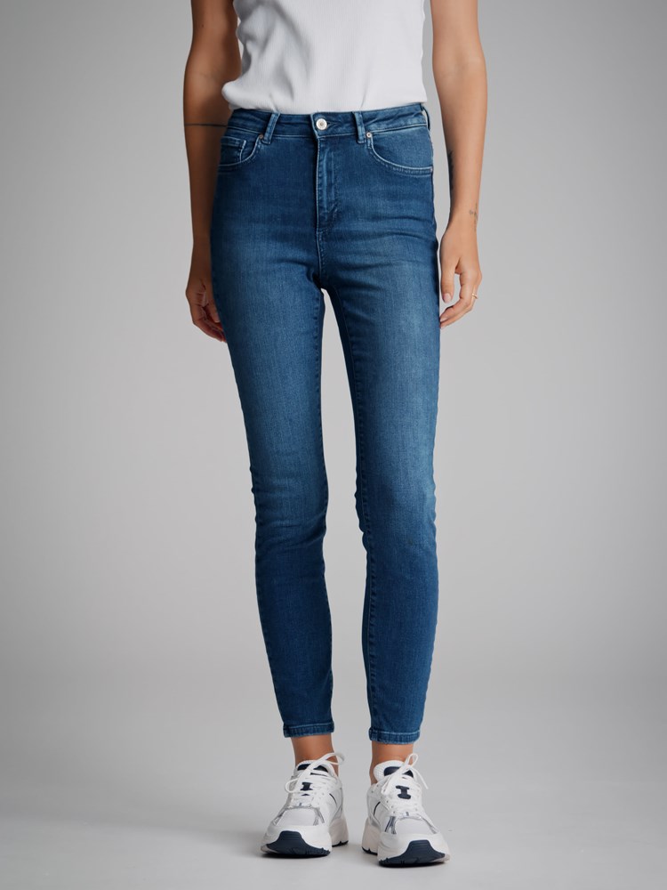 Sophia Cropped Jeans 7241857_DAB-VAVITE-NOS-Modell-Front_chn=match_9869_Sophia Cropped Jeans DAB_Sophia Cropped Jeans DAB 7241857.jpg_Front||Front