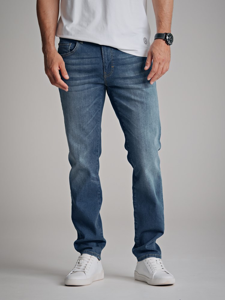Slim Steve Blue Stretch Jeans 7244888_DAD-MARIOCONTI-NOS-Modell-Front_chn=match_7762_Slim Steve Blue Stretch Jeans DAD.jpg_Front||Front