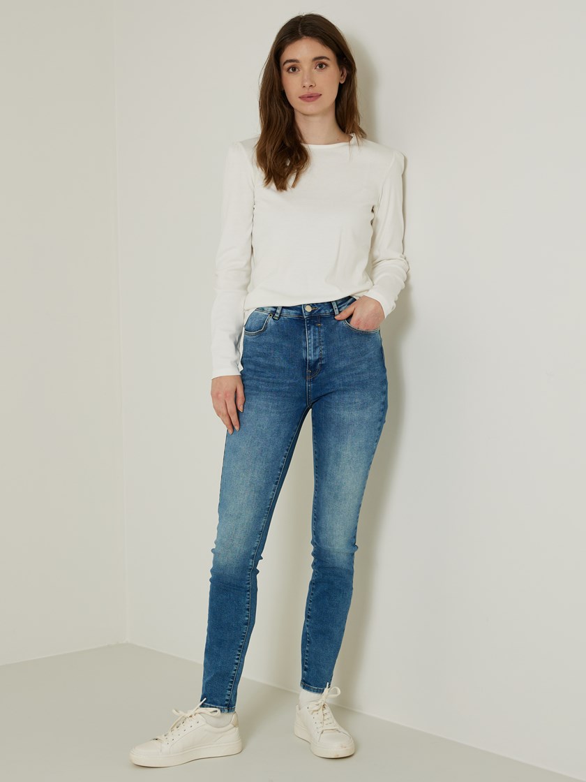 7246031 DAB 7246031_DAB-JEANPAUL-NOS-Modell-Front_4641_Ine Jeans DAB_Ine Jeans DAB 7246031.jpg_Front||Front