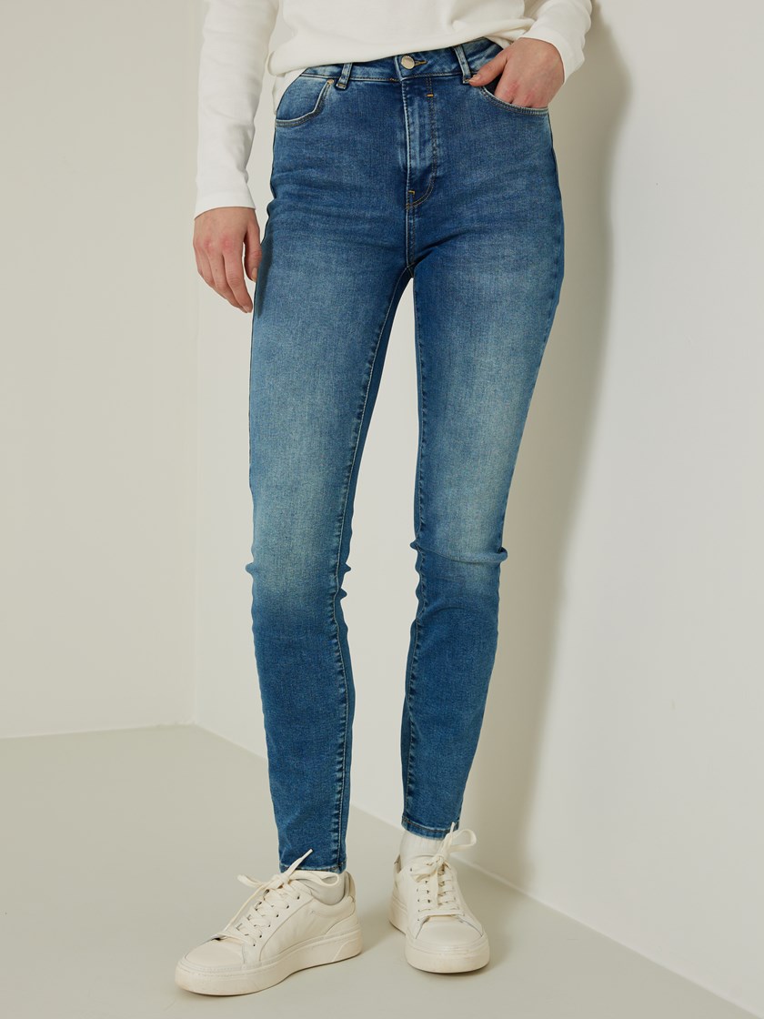 7246031 DAB 7246031_DAB-JEANPAUL-NOS-Modell-Front_537_Ine Jeans DAB_Ine Jeans DAB 7246031.jpg_Front||Front