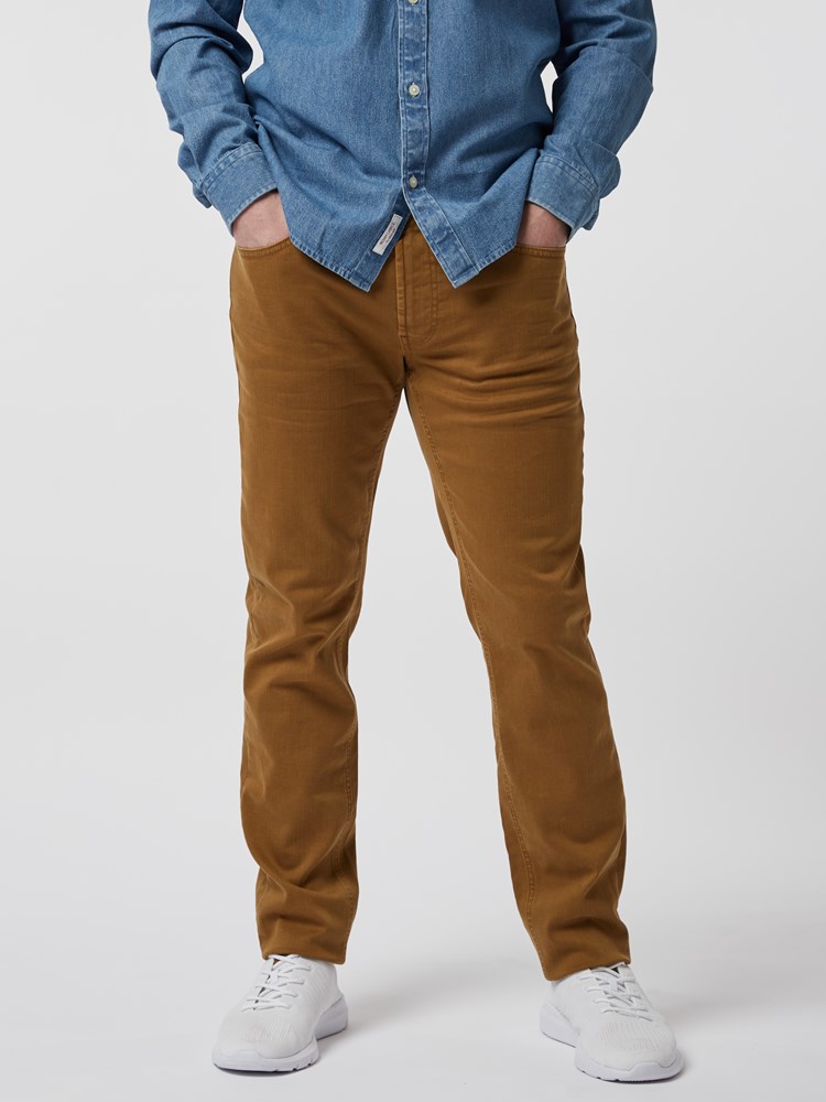 Slim Bill Color Jeans 7246444_ADV-HENRYCHOICE-S21-Modell-front_19291_Slim Bill Color Jeans ADV_Slim Bill Color Jeans ADV 7246444 7246444 7246444 7246444_Slim Bill Color Jeans ADV 7246444 7246444 7246444 7246444 7246444 7246444 7246444.jpg_Front||Front