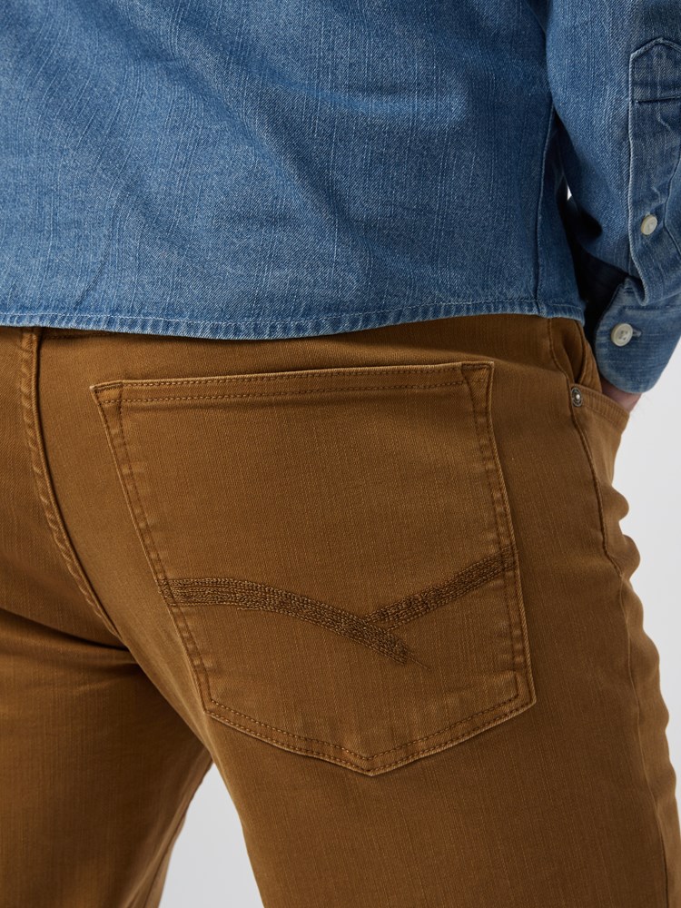 Slim Bill Color Jeans 7246444_ADV-HENRYCHOICE-S21-Modell-right_64392_Slim Bill Color Jeans ADV_Slim Bill Color Jeans ADV 7246444 7246444 7246444 7246444_Slim Bill Color Jeans ADV 7246444 7246444 7246444 7246444 7246444 7246444 7246444.jpg_Right||Right