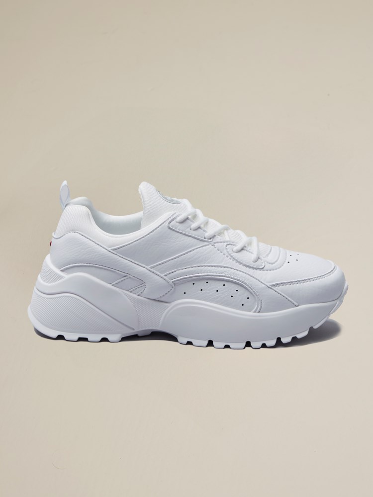 Astro Chunky Sneaker 7246721_100_2_Astro Chunky Sneaker 100 7246721.jpg_