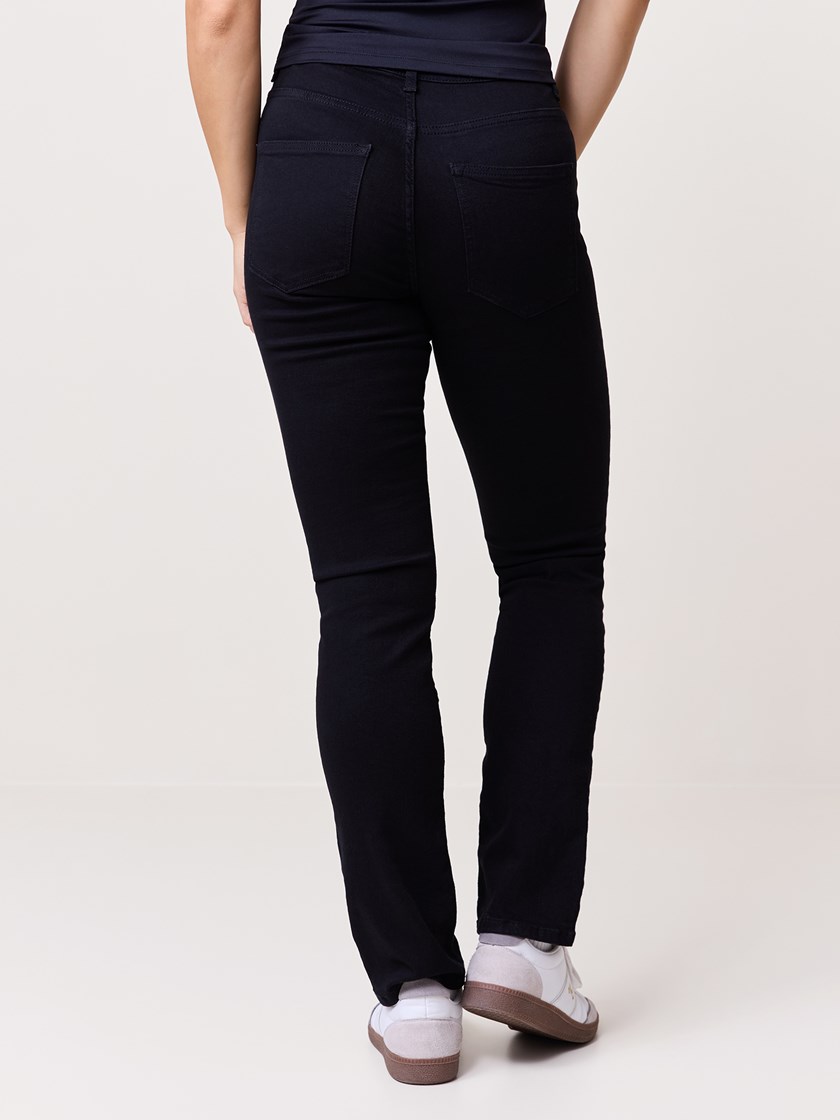 7247627 D03 7247627_D03-VAVITE-NOS-Modell-Back_chn=match_6840_Sophia Straight Jeans D03.jpg_Back||Back