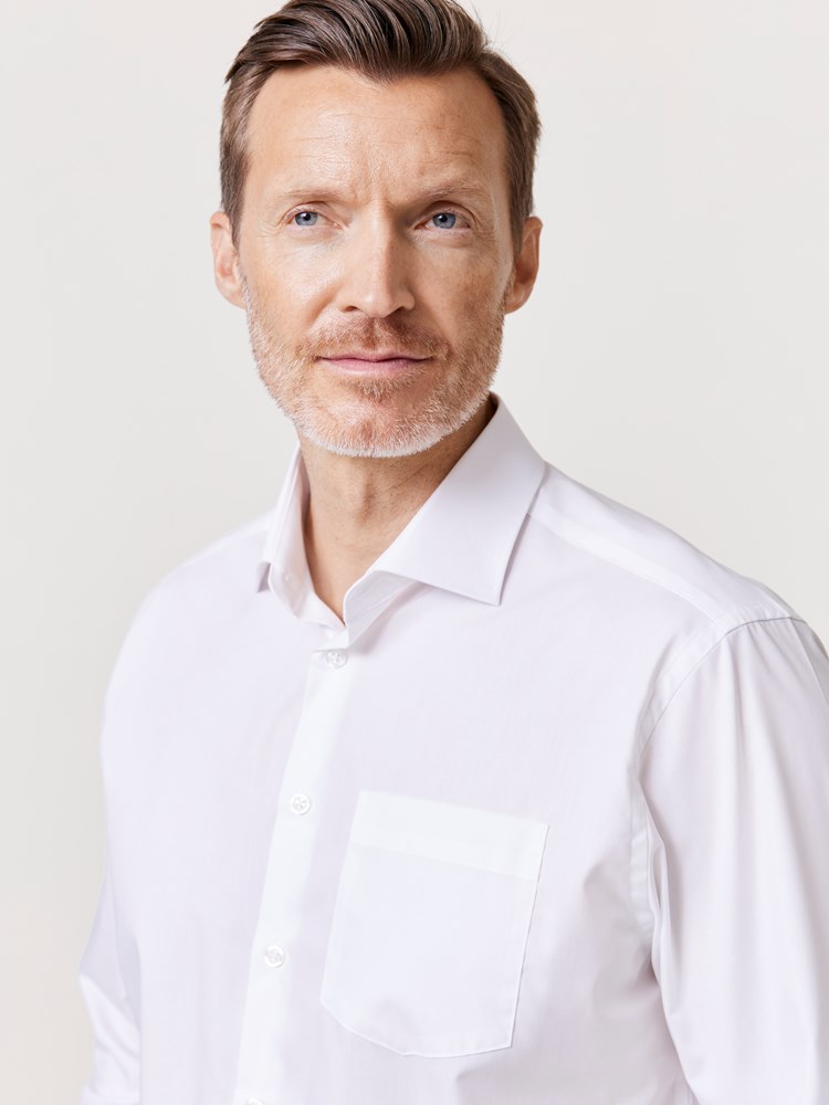 Oslo strykefri skjorte 7248271_OAA-ALVO-NOS-Modell-Front_chn=match_3376_Oslo strykefri skjorte OAA_Oslo strykefri skjorte OAA 7248271.jpg_Front||Front