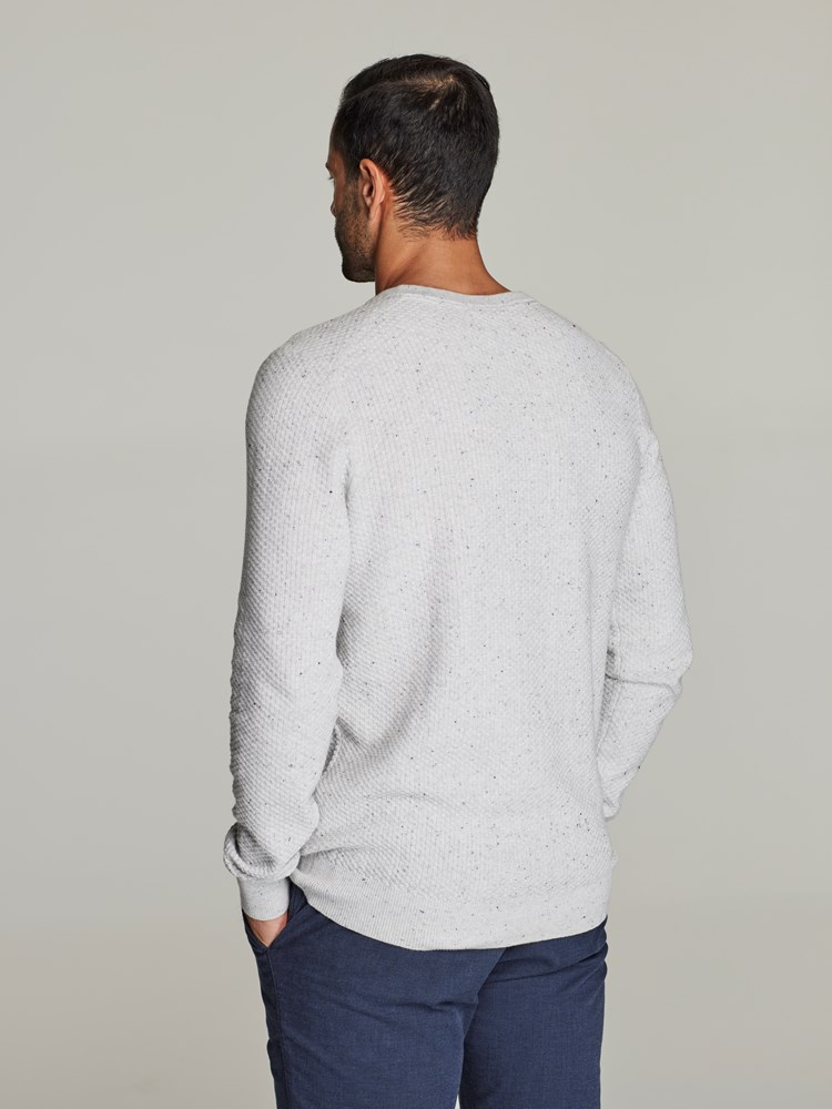 Toby genser 7248895_I3O-JEANPAUL-S22-Modell-back_61439_Toby genser I3O.jpg_