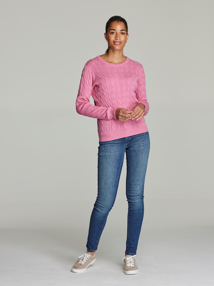 Iselin genser 7248971_MOA-JEANPAULFEMME-S22-Modell-front_41719_Iselin genser MOA_Iselin genser MOA 7248971.jpg_Front||Front
