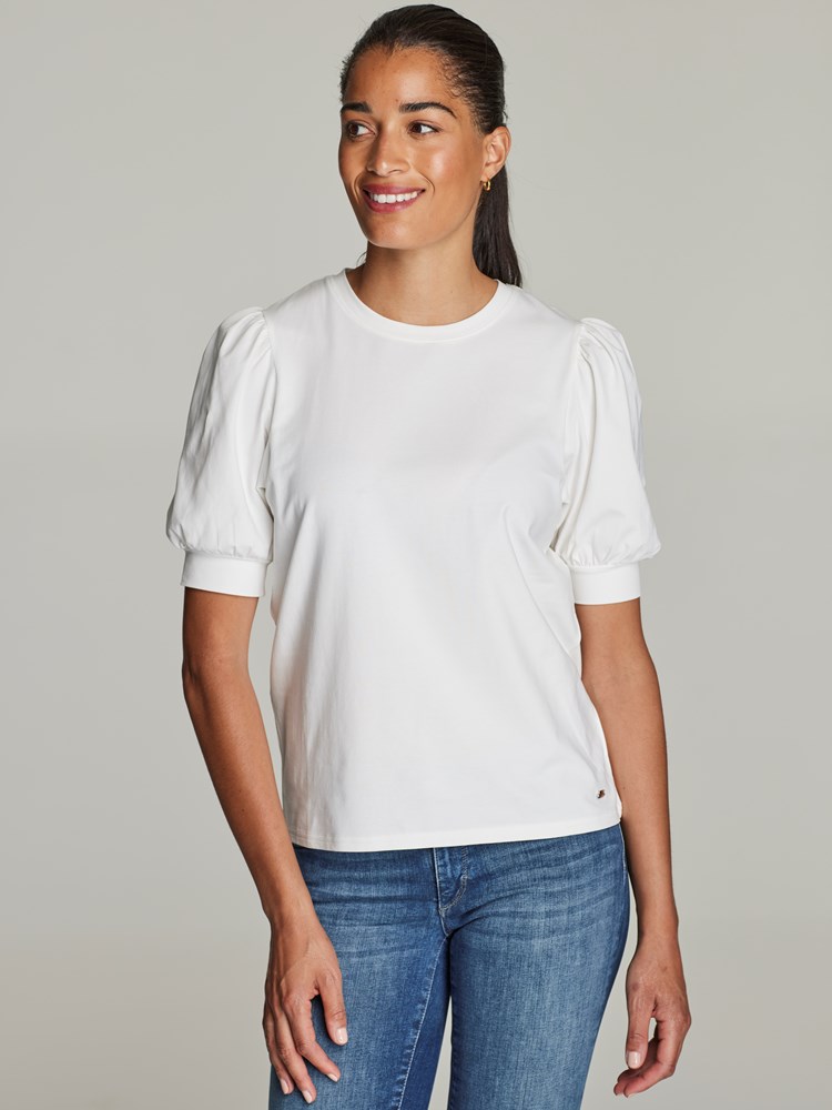 Belinda topp 7248999_O79-JEANPAULFEMME-S22-Modell-front_90806_O68_Belinda topp O68_Belinda topp O68 7248999.jpg_