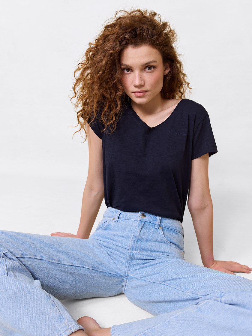 7249026 EM6 7249026_EM6-JEANPAUL-NOS-Modell-Front_1697_Agnais t-skjorte EM6.jpg_