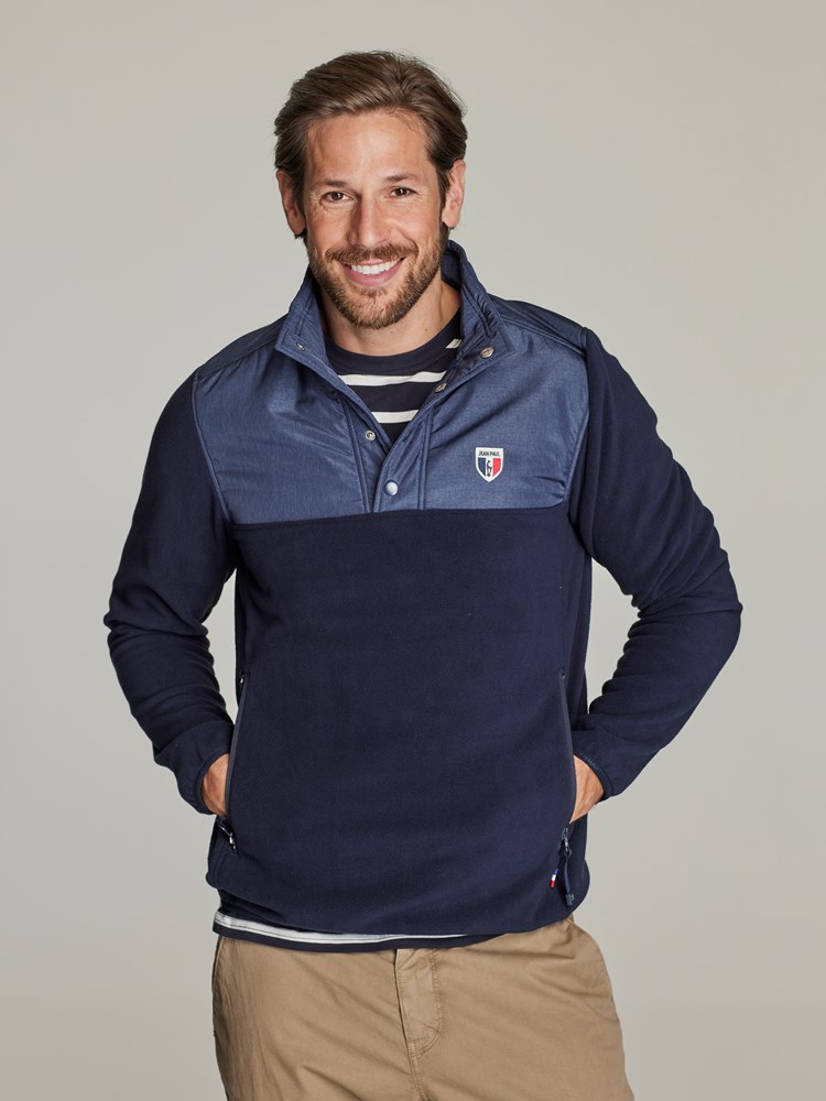 Arthur fleecegenser 7249092_EM6-JEANPAUL-S22-Modell-front_4074.jpg_Front||Front