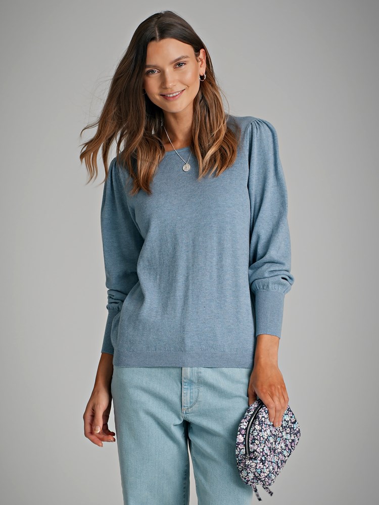 Olea genser 7249105_EAT-MARIEPHILIPPE-S22-Modell-Front_chn=match_21076_Olea genser EAT_Olea genser EAT 7249105.jpg_Front||Front