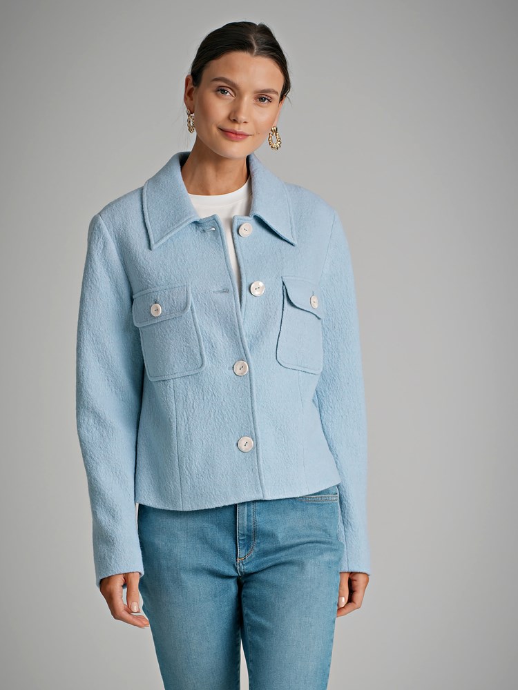 May jakke 7249127_ENS-MARIEPHILIPPE-S22-Modell-Front_chn=match_15272_May jakke ENS.jpg_Front||Front