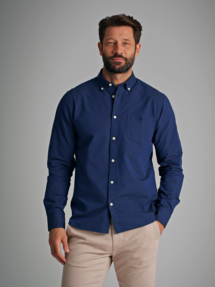 Somerset oxfordskjorte 7249143_EHJ-REDFORD-S22-Modell-Front_chn=match_16532.jpg_Front||Front