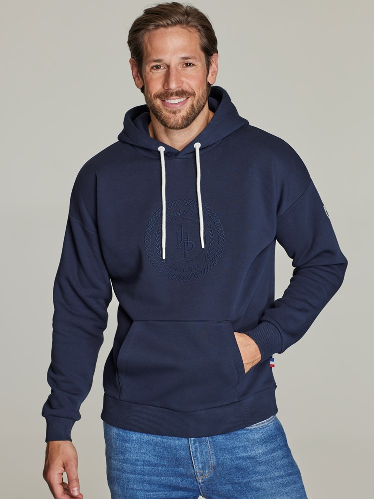 Zacharie hettegenser 7249154_EM6-JEANPAUL-S22-Modell-front_12071_Zacharie hettegenser EM6.jpg_Front||Front