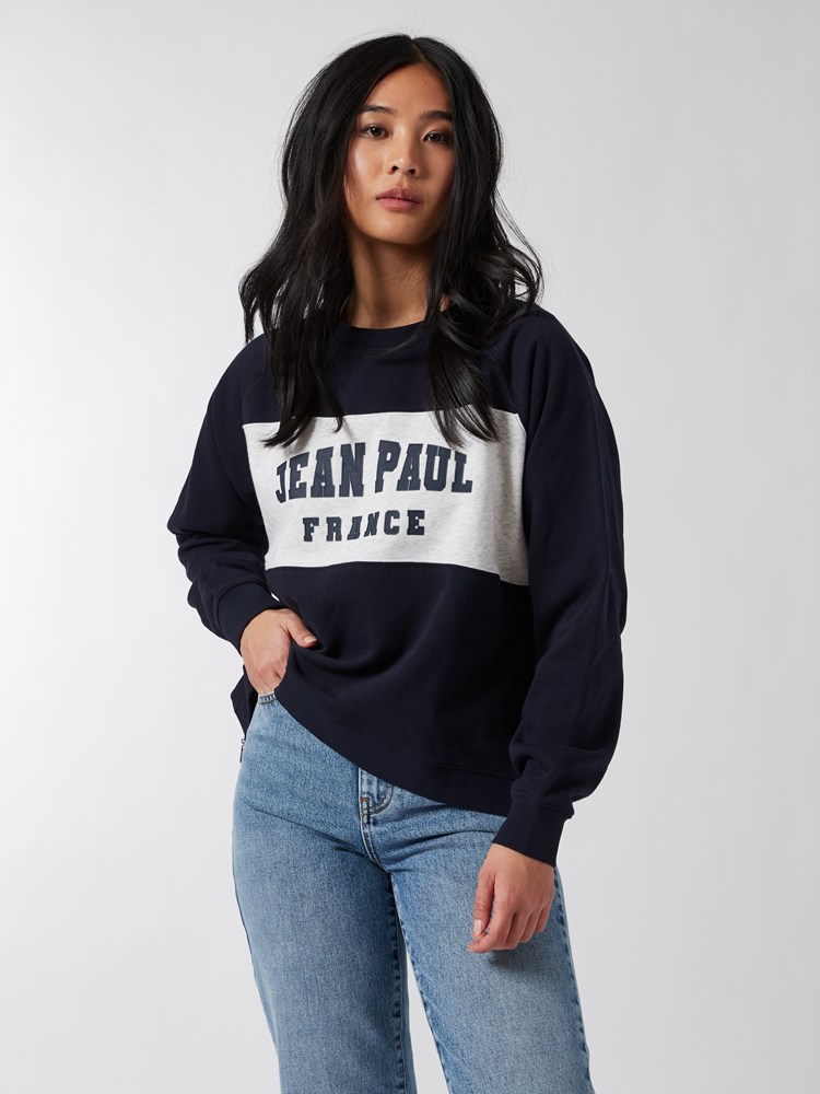 Ebba genser 7249178_EM6-JEANPAUL-S22-Modell-Front_9838_Ebba genser EM6_Ebba genser EM6 7249178.jpg_Front||Front