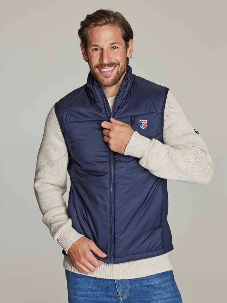 Michel vest 7249243_EM6-JEANPAUL-S22-Modell-front_49198_Michel vest EM6.jpg_Front||Front