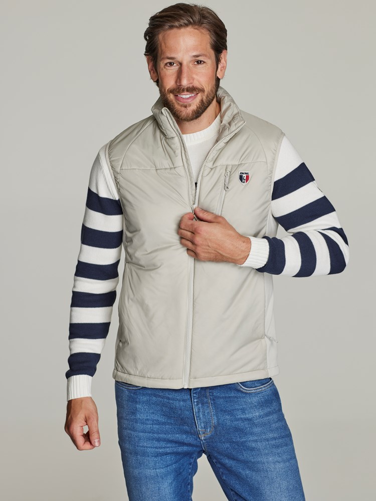 Michel vest 7249243_I3O-JEANPAUL-S22-Modell-front_25788_Michel vest I3O.jpg_Front||Front