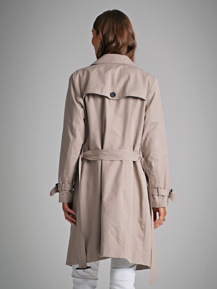 Mila Trench 7249323_I5B-VAVITE-S22-Modell-Back_chn=match_31888_Mila Trench I5B_Mila Trench I5B 7249323.jpg_Back||Back