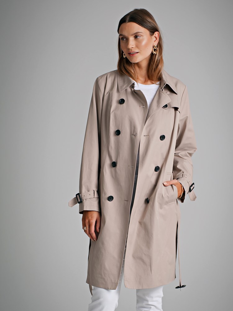 Mila Trench 7249323_I5B-VAVITE-S22-Modell-Front_chn=match_53030_Mila Trench I5B_Mila Trench I5B 7249323.jpg_Front||Front