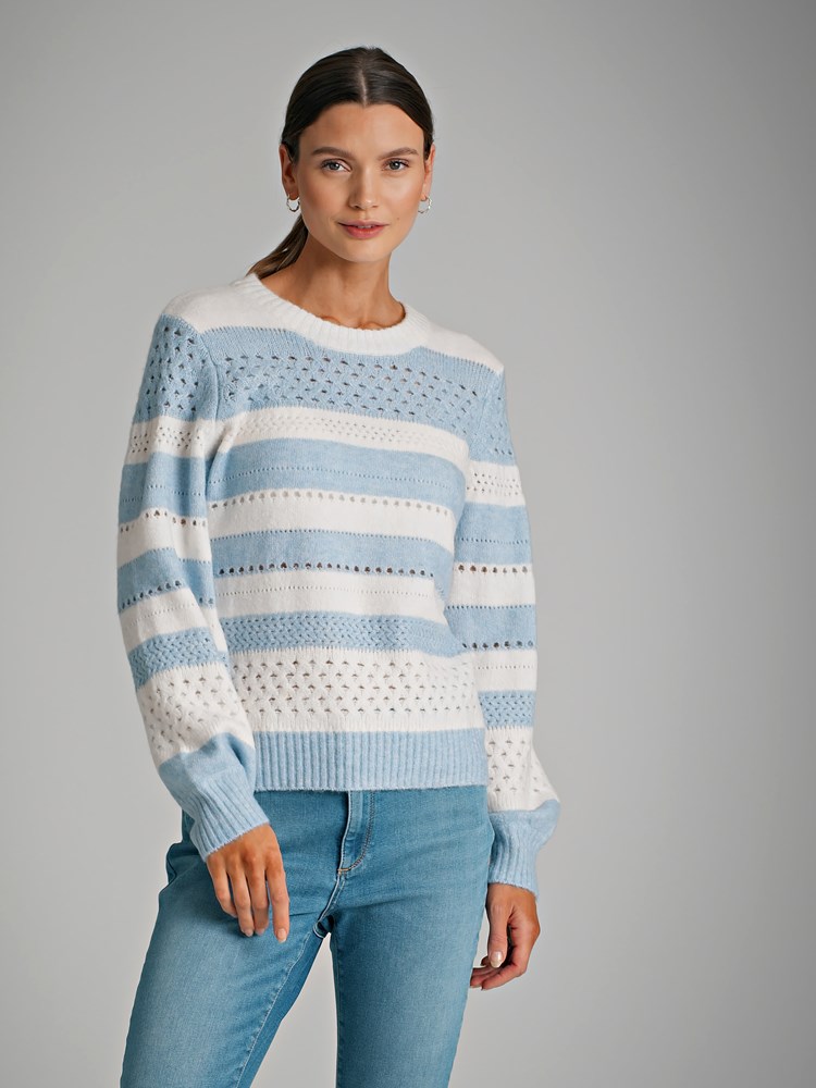 Serena Stripet Genser 7249329_ENS-VAVITE-S22-Modell-Front_chn=match_97487_Serena Stripet Genser  ENS_Serena Stripet Genser  ENS 7249329_Serena Stripet Genser ENS.jpg_Front||Front