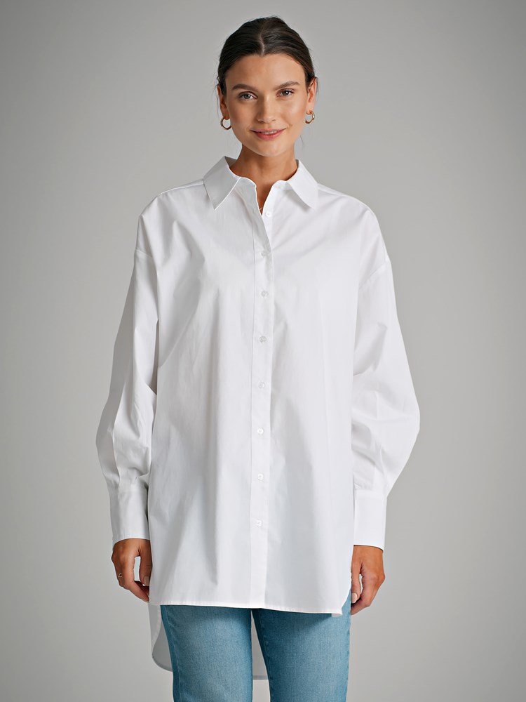 Daisy skjorte 7249341_O68-DONNA-S22-Modell-Front_chn=match_90230_Daisy skjorte O68_Daisy skjorte O68 7249341.jpg_Front||Front