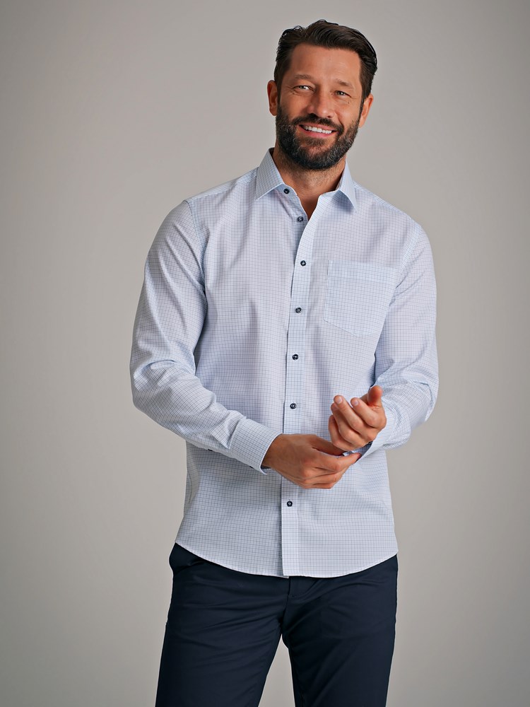 Son skjorte 7249501_OAA-Alvo-S22-Modell-Front.jpg_Front||Front