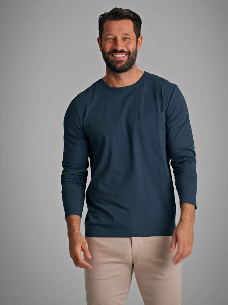 Bologna genser 7249662_EGR-MARIOCONTI-S22-Modell-Front_chn=match_18113.jpg_Front||Front