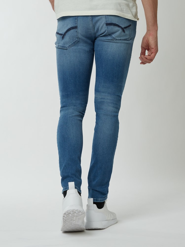 Skinny Stan mid blue super Str 7249681_DAB-HENRYCHOICE-S22-Modell-Back_chn=boys_9067_Skinny Stan mid blue super Str DAB_Skinny Stan mid blue super Str DAB 7249681.jpg_Back||Back