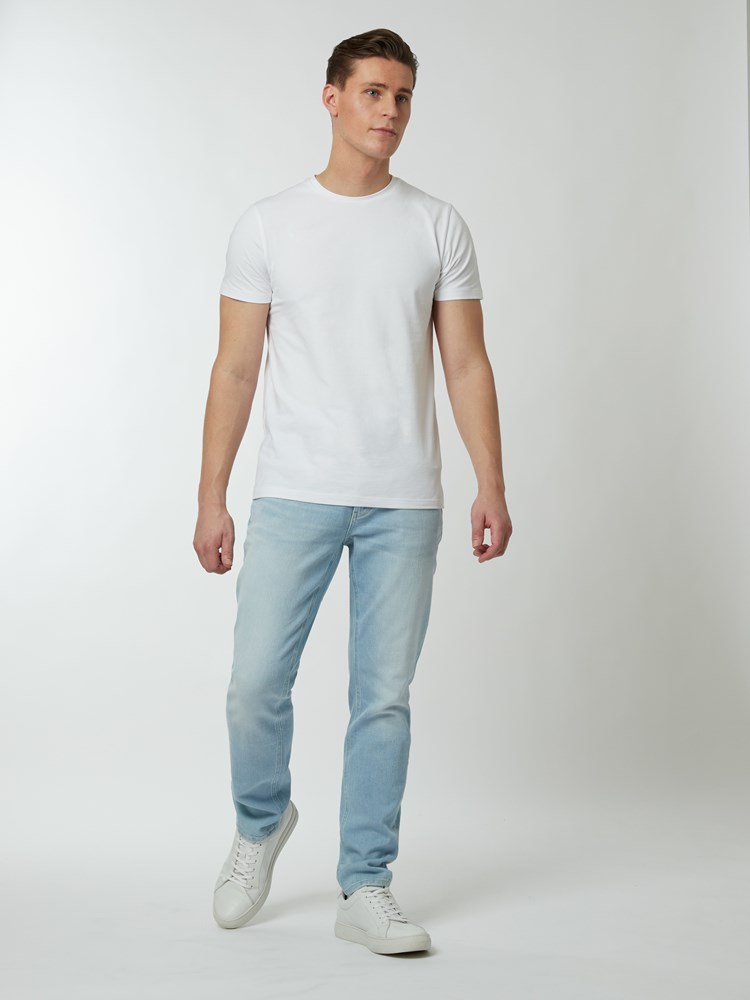 Slim Bill comfort jeans 7249682_DAH-HENRYCHOICE-S22-Modell-Front_chn=boys_3533_Slim Bill comfort jeans DAH_Slim Bill comfort jeans DAH 7249682.jpg_Front||Front