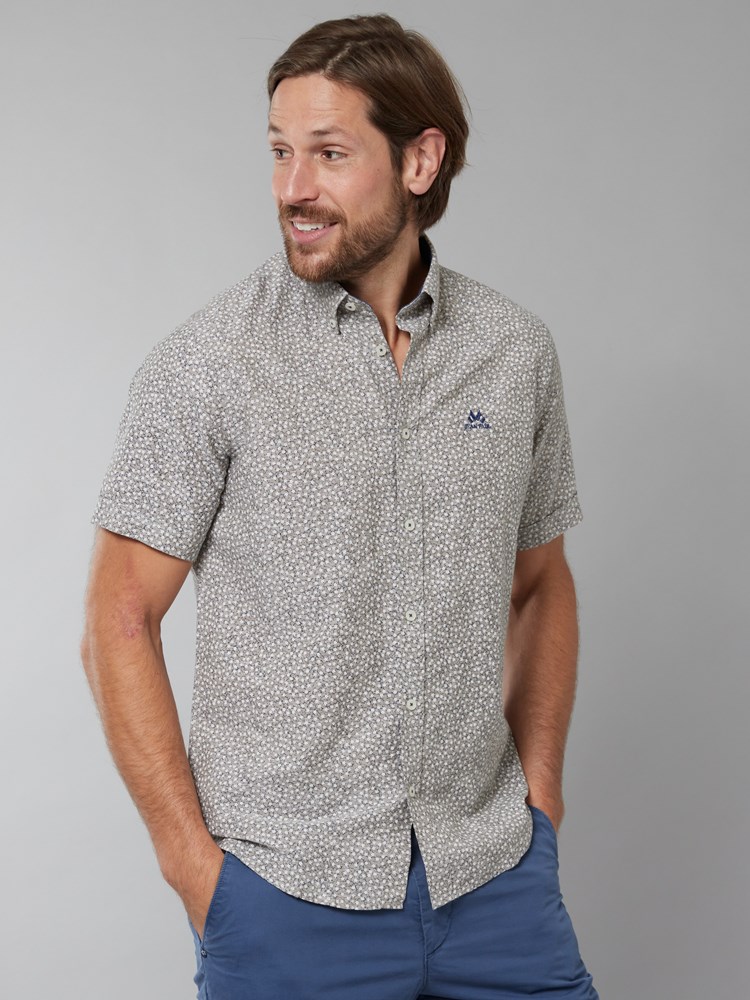 Emanuel linskjorte - regular fit 7249967_GKJ-JEANPAUL-H22-Modell-Front_914.jpg_Front||Front