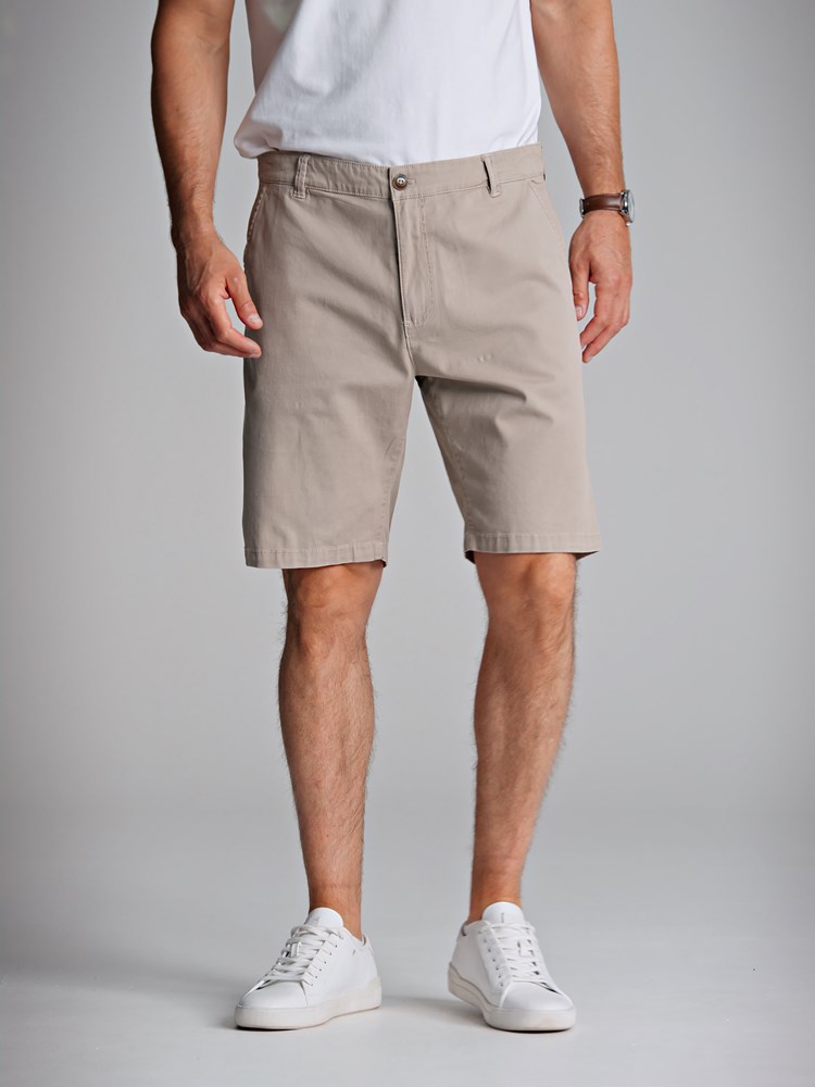 Kriss shorts 7250205_I4C-REDFORD-H22-Modell-Front_chn=match_6144_Kriss shorts I4C.jpg_Front||Front