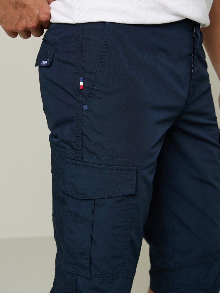 Lucas cargo shorts 7250229_EM6-JEANPAUL-H22-Front_9530_Lucas cargo shorts EM6.jpg_Front||Front