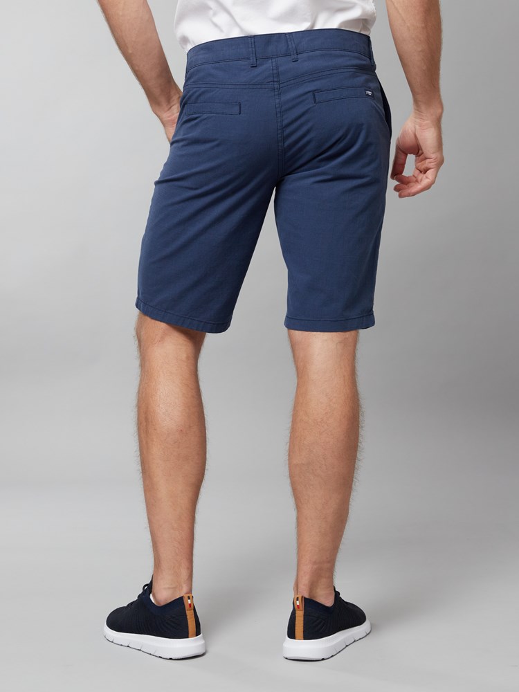 Maislin check shorts 7250241_EGW-JEANPAUL-H22-Modell-Back_9037_Maislin check shorts EGW.jpg_