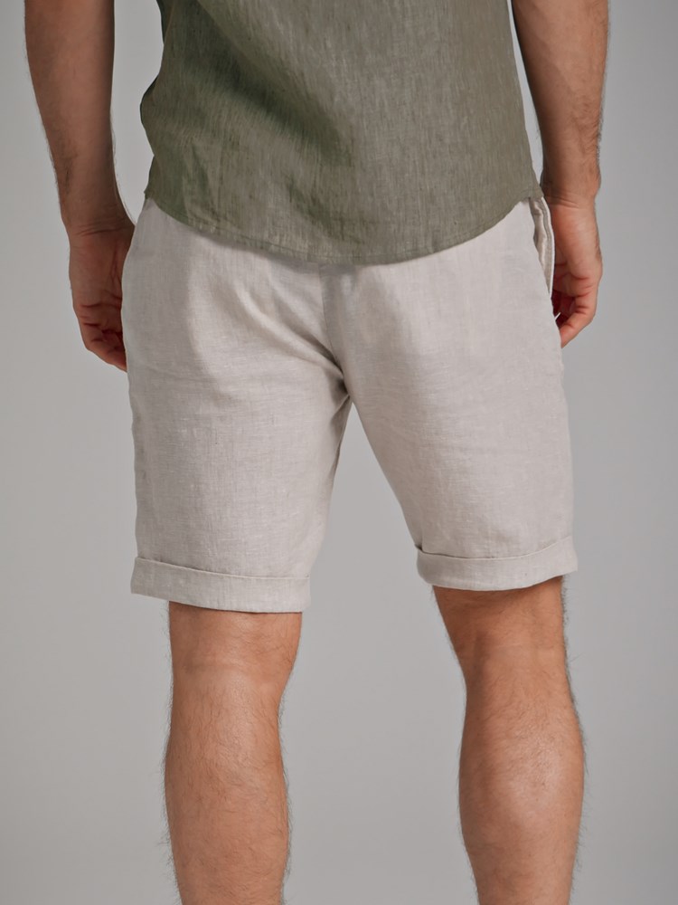 Manuel linshorts 7250267_A9C-MARIOCONTI-H22-Modell-Back_chn=match_432.jpg_Back||Back