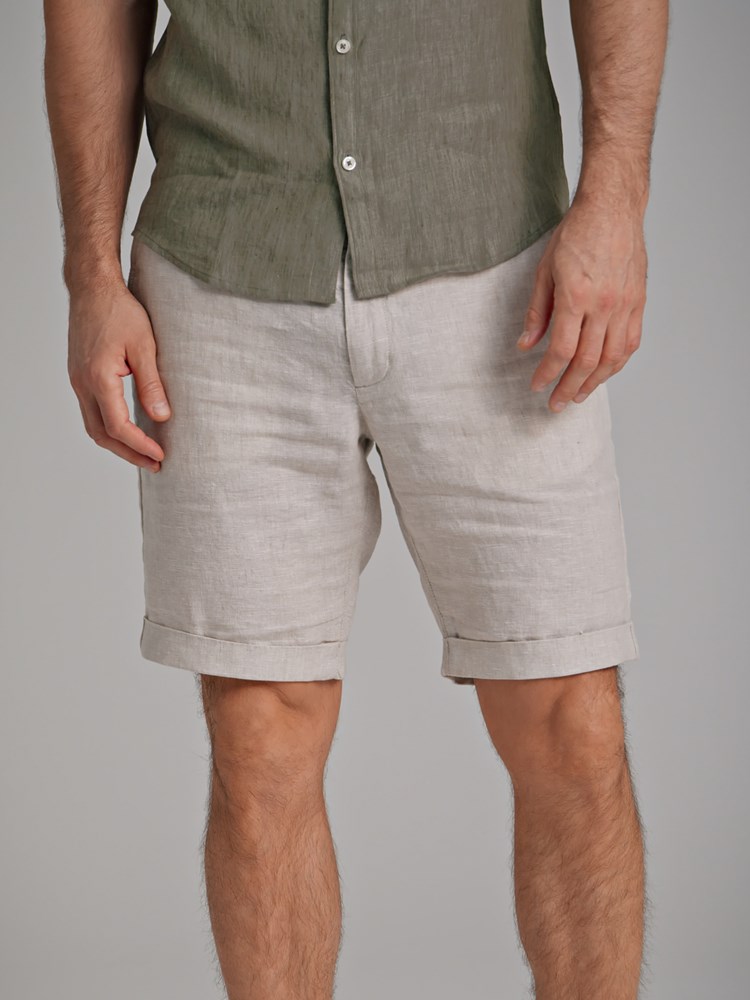 Manuel linshorts 7250267_A9C-MARIOCONTI-H22-Modell-Front_chn=match_7252.jpg_Front||Front