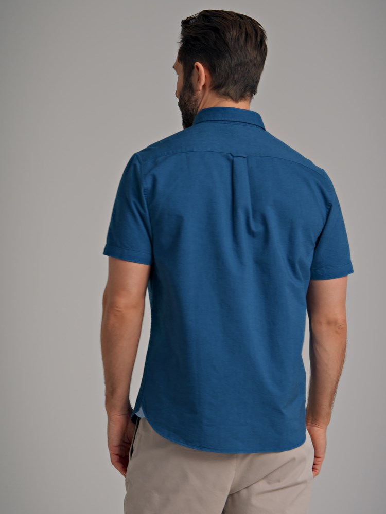 Somerset  korterm oxfordskjort 7250278_EOK-Redford-H22-Modell-Back.jpg_Back||Back