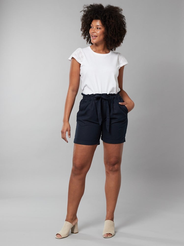 Faustine linshorts 7250309_EM6-JEANPAUL-H22-Modell-Front_7993_Faustine linshorts EM6_Faustine linshorts EM6 7250309.jpg_