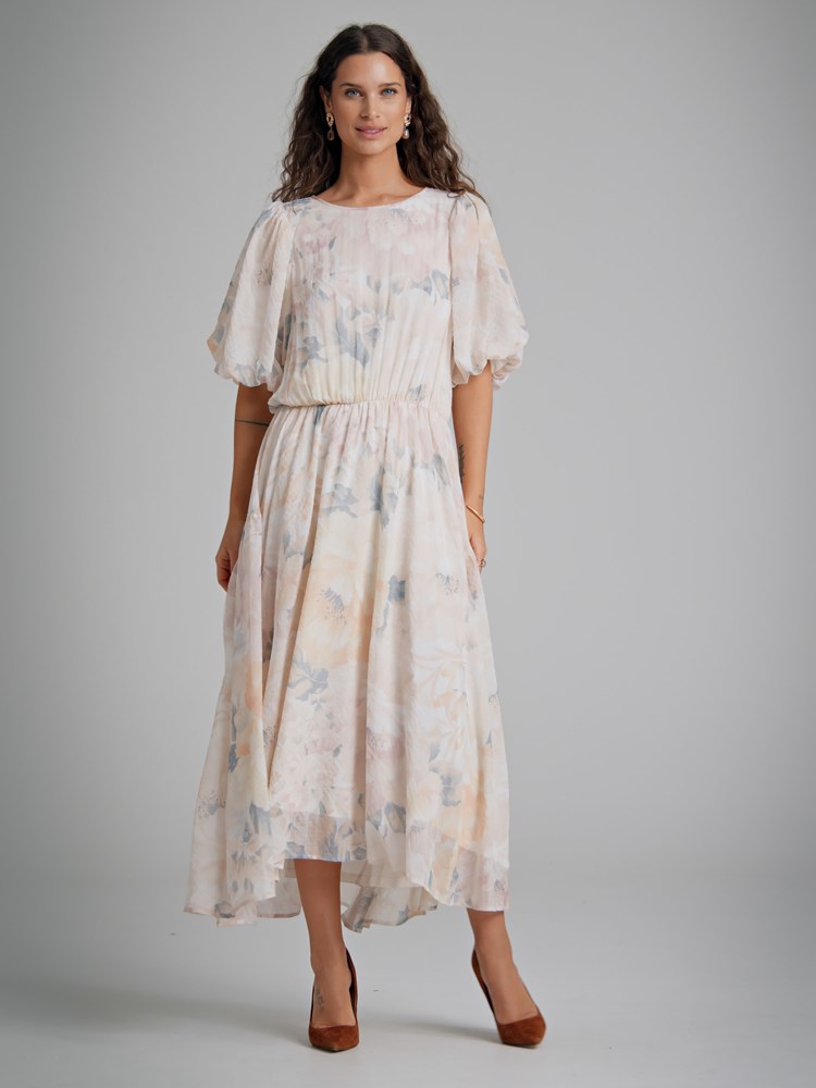 Delani printet kjole 7250322_O79-DONNA-H22-Modell-Front_chn=match_487_Delani printet kjole O79 7250322.jpg_Front||Front