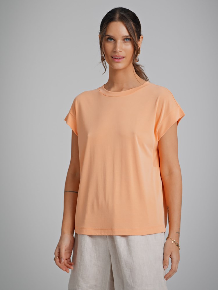 Zelda topp 7250329_MKN-DONNA-H22-Modell-Front_chn=match_6796_Zelda topp MKN_Zelda topp MKN 7250329.jpg_Front||Front