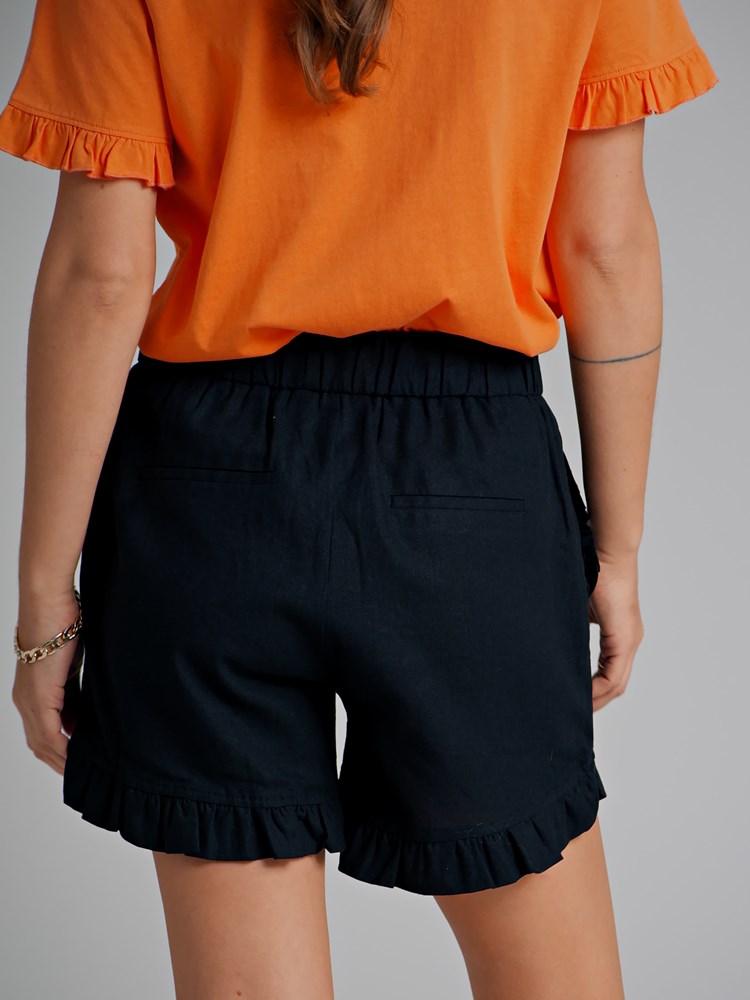 Mary volang shorts 7250360_CAB-VAVITE-H22-Modell-Back_chn=match_2697_Mary volang shorts CAB_Mary volang shorts CAB 7250360.jpg_Back||Back