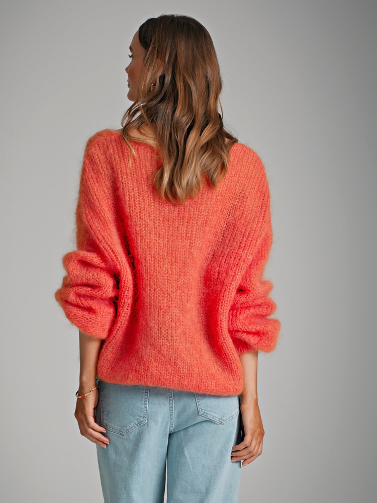 Stina genser 7250412_MPU-MARIEPHILIPPE-S22-Modell-Back_chn=match_93061_Stina genser MPU_Stina genser MPU 7250412.jpg_Back||Back