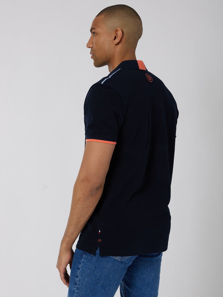 Bastien pique 7250503_EM6-JEANPAUL-H22-Front_8648_Bastien pique EM6.jpg_Front||Front