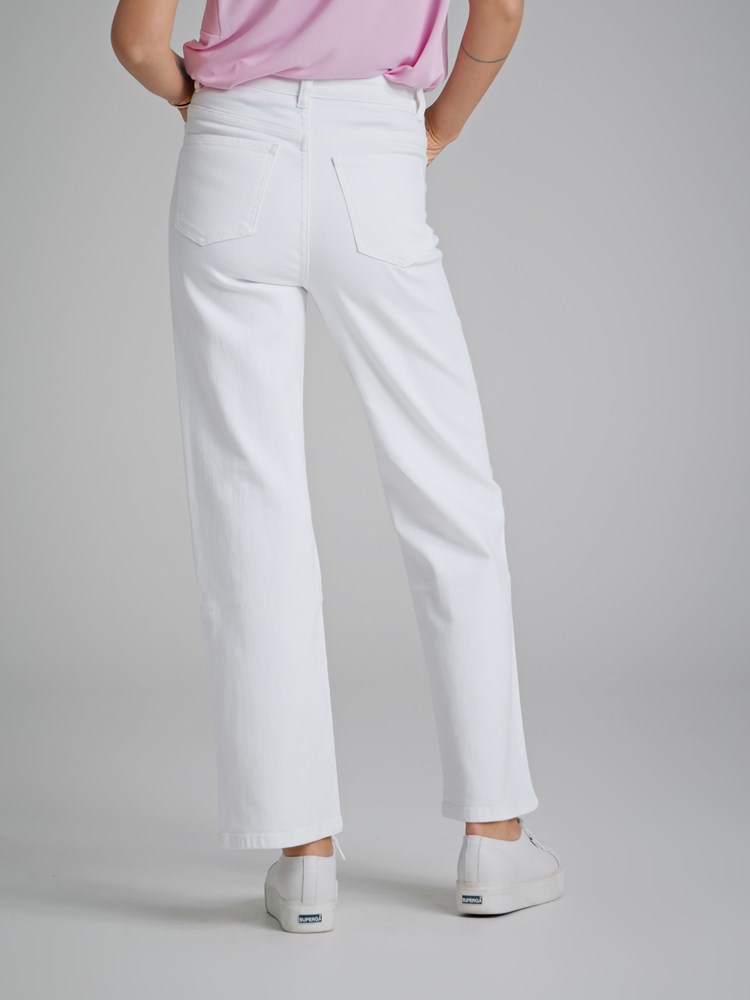 Kinsley bukse 7250580_O68-DONNA-H22-Modell-Back_chn=match_7820_Kinsley bukse O68_Kinsley bukse O68 7250580.jpg_Back||Back