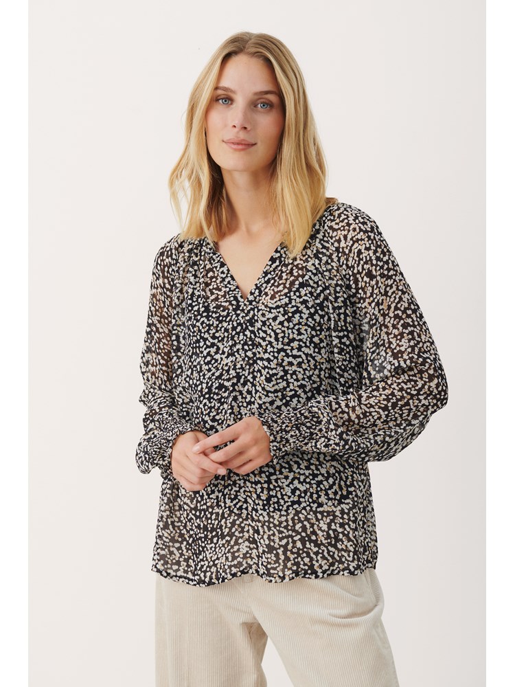 Ketta bluse 7251309_CAB-PART TWO-S23-front_Ketta bluse CAB 7251309_KETTA BL_Katta_Ketta Skjorte.jpg_Front||Front