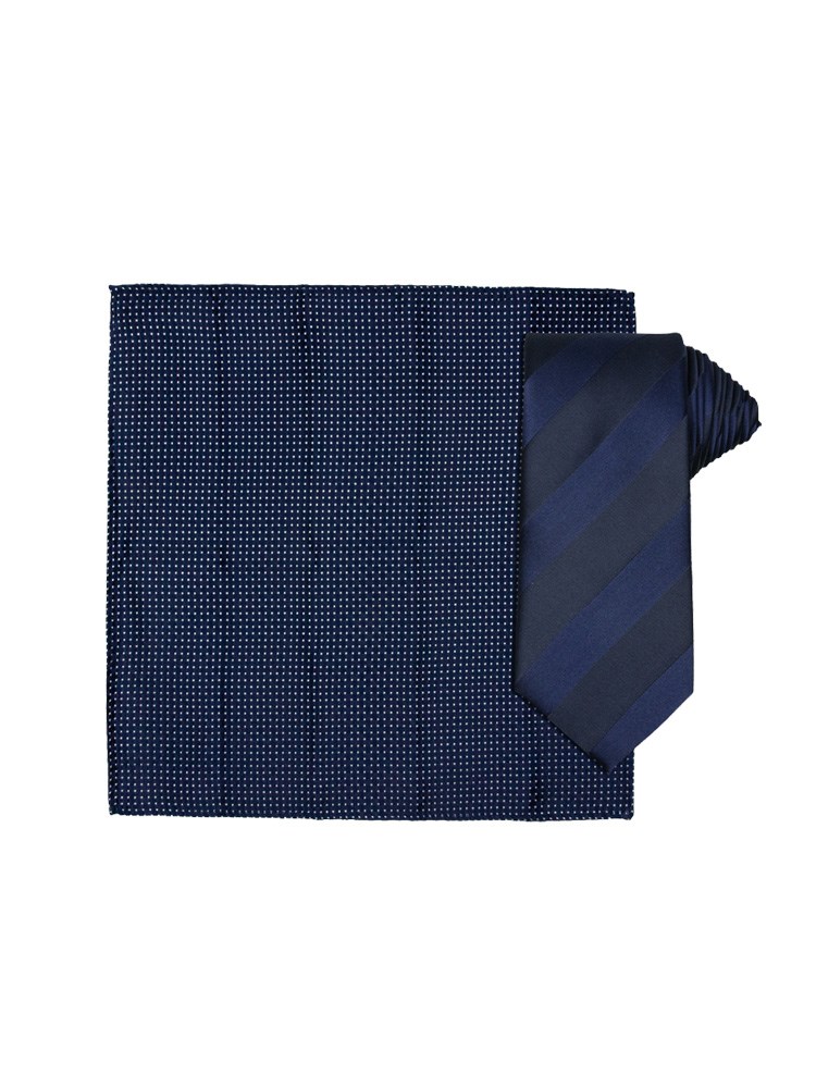 X-Plizit slips og lommetørkle 7251351_EM6-INTEX-A22-front_X-PLIZIT SILKESLIPS+LOMMETØRKL.jpg_Front||Front
