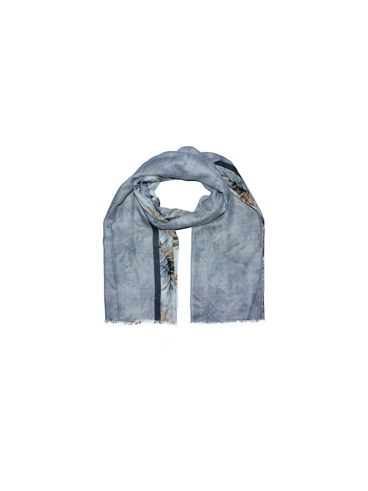 Skjerf blader 7251739_I3O-INTEX-S23-front-1_Skjerf blader I3O.jpg_