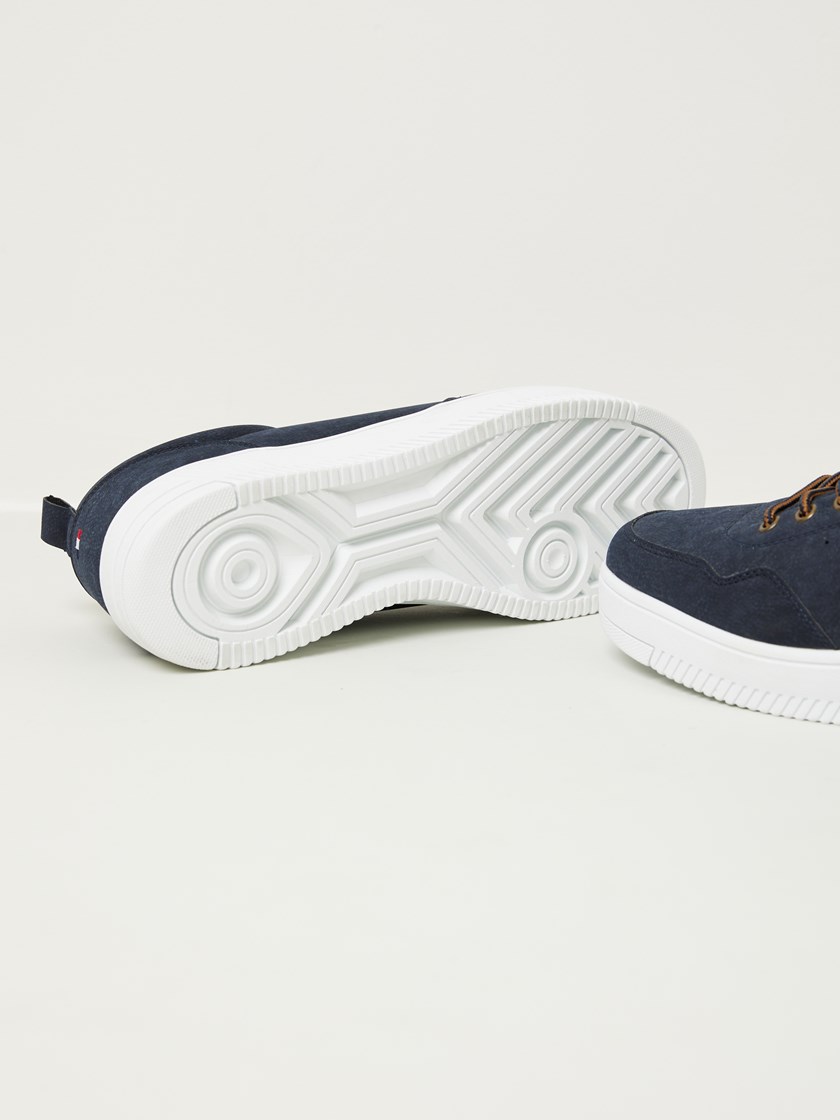 7253262 EM6 7251846_EM1_Jean Paul_Orelans_A23_Orleans Sneakers EM6.jpg_