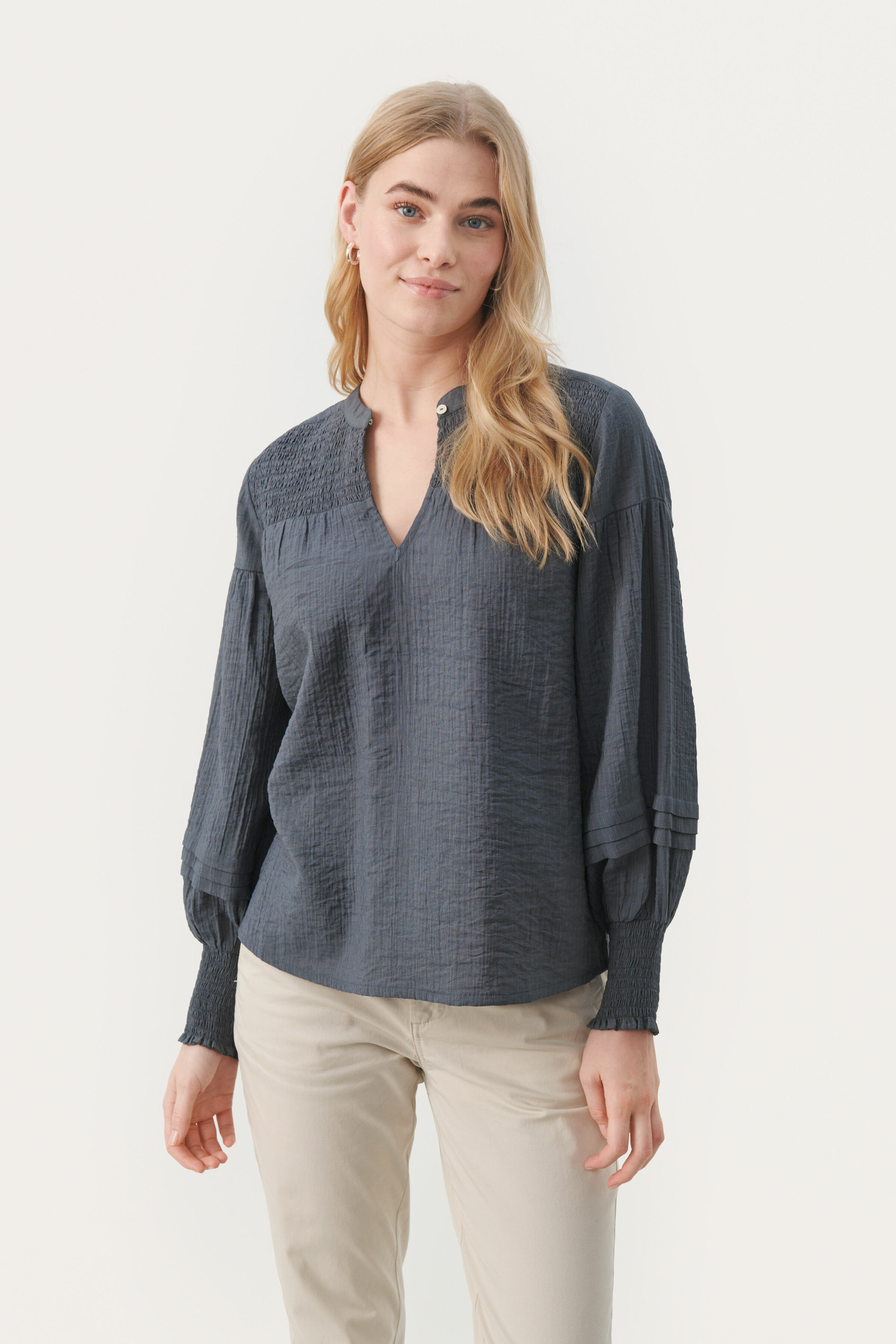 Cafias bluse 7252463_EN3_PART TWO_Cafias bluse_S24_front_2_Cafias bluse EN3_Cafias bluse EN3 7252463.jpg_