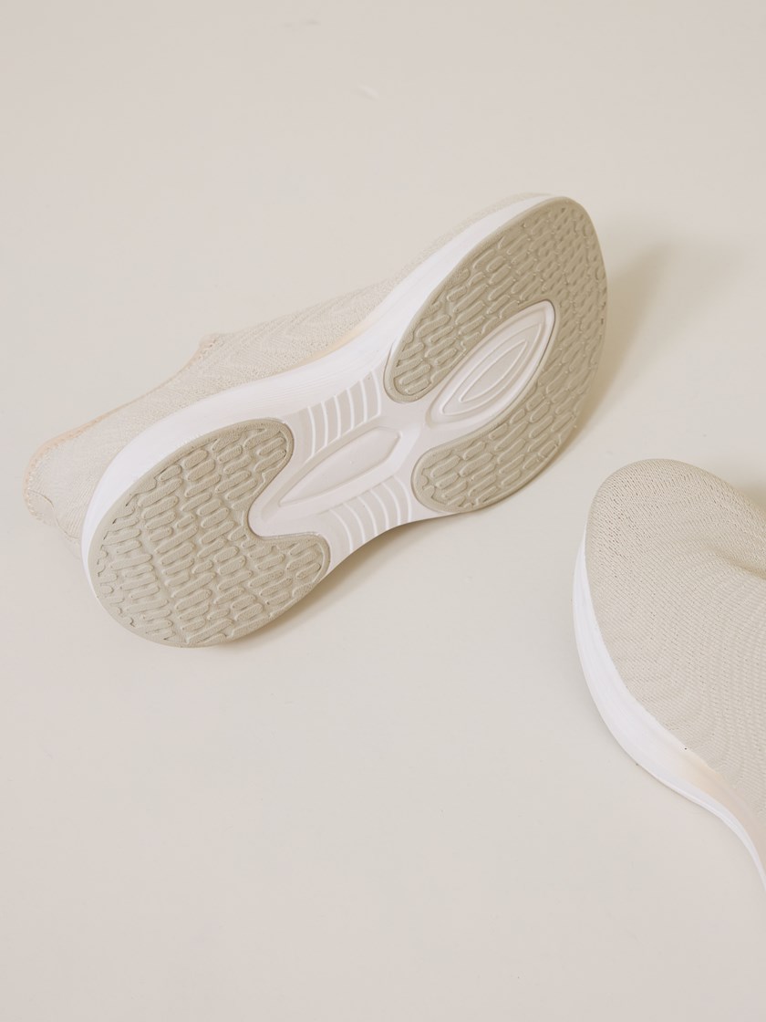 7252937 I2M 7252937_I2M_Jean Paul_Lourdes Slipstep Sneaker_S25 (1)_Lourdes Slipstep Sneakers I2M.jpg_