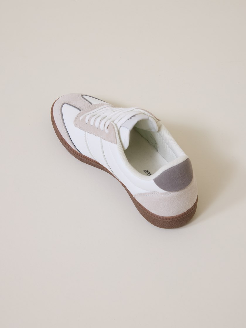 7252942 O68 7252942_O68_Jean Paul_Mirabeau Sneaker_S25 (2)_Mirabeau Coupe Sneakers O68.jpg_